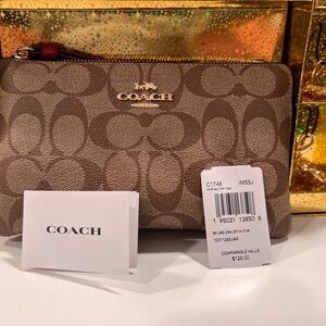 Coach Tan Signature Zip Wallet